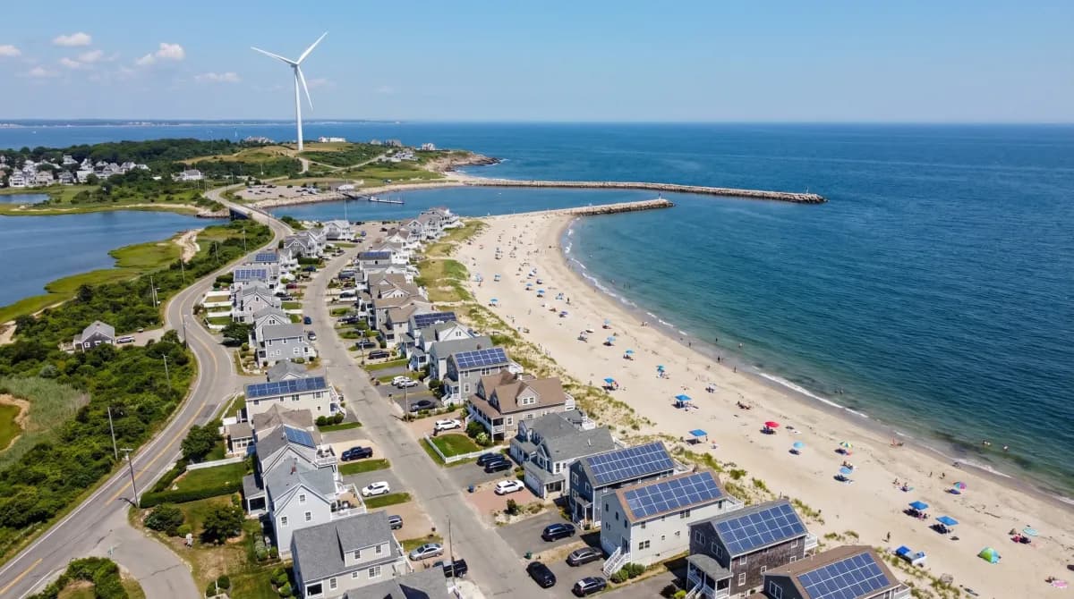 Solar panels in Hull, Massachusetts — Hull Municipal Lighting Plant service area