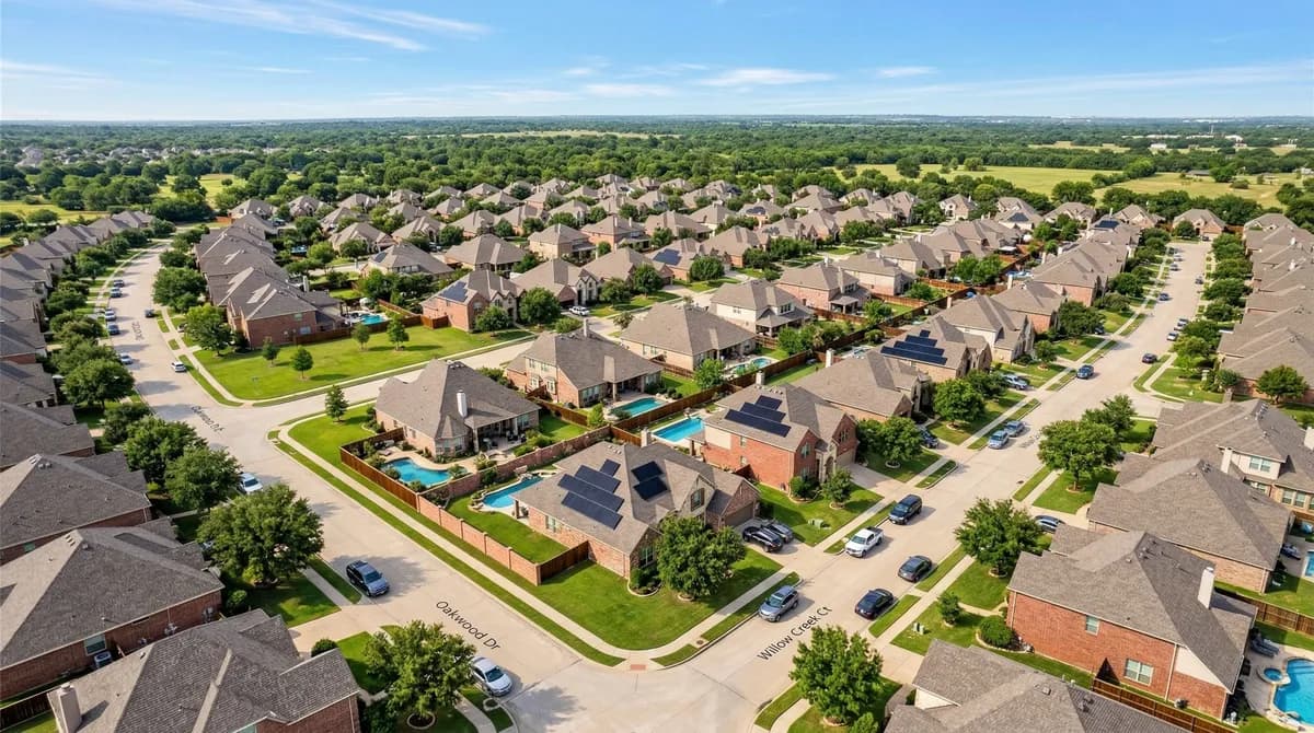 Texas HOA neighborhood with solar panels on rooftops